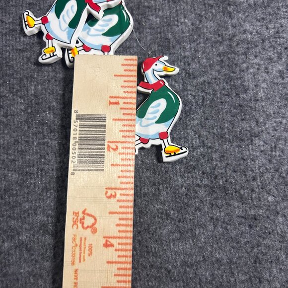 Vintage Ceramic Skating Geese Vintage Christmas Mobile Ornament Cottagecore - Picture 10 of 10